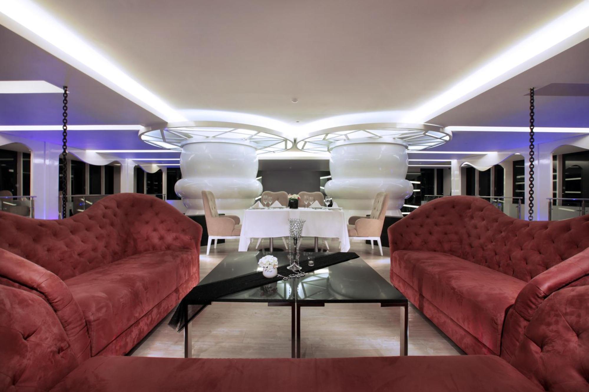 Aston Kupang Hotel & Convention Center Екстер'єр фото